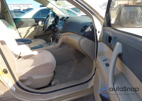 2009 Toyota Highlander from USA, damaged, VIN JTEES41A292116960